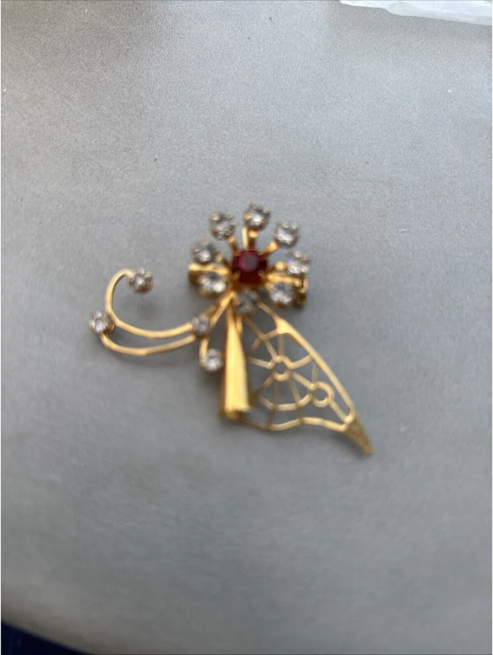 Vintage Jewelry Brooch Or Pendant art Deco Gold Toned Red Floral